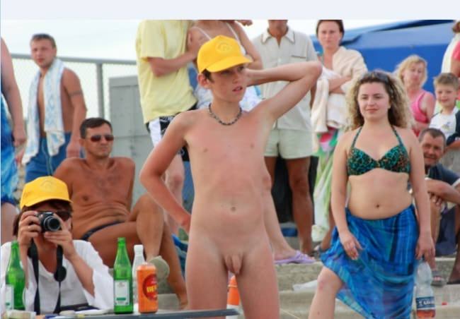 Photos of naked beautiful nudists (natirist beauty)